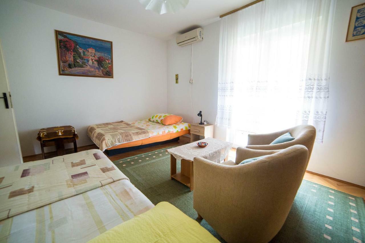 Apartments Marija Porec Exterior photo